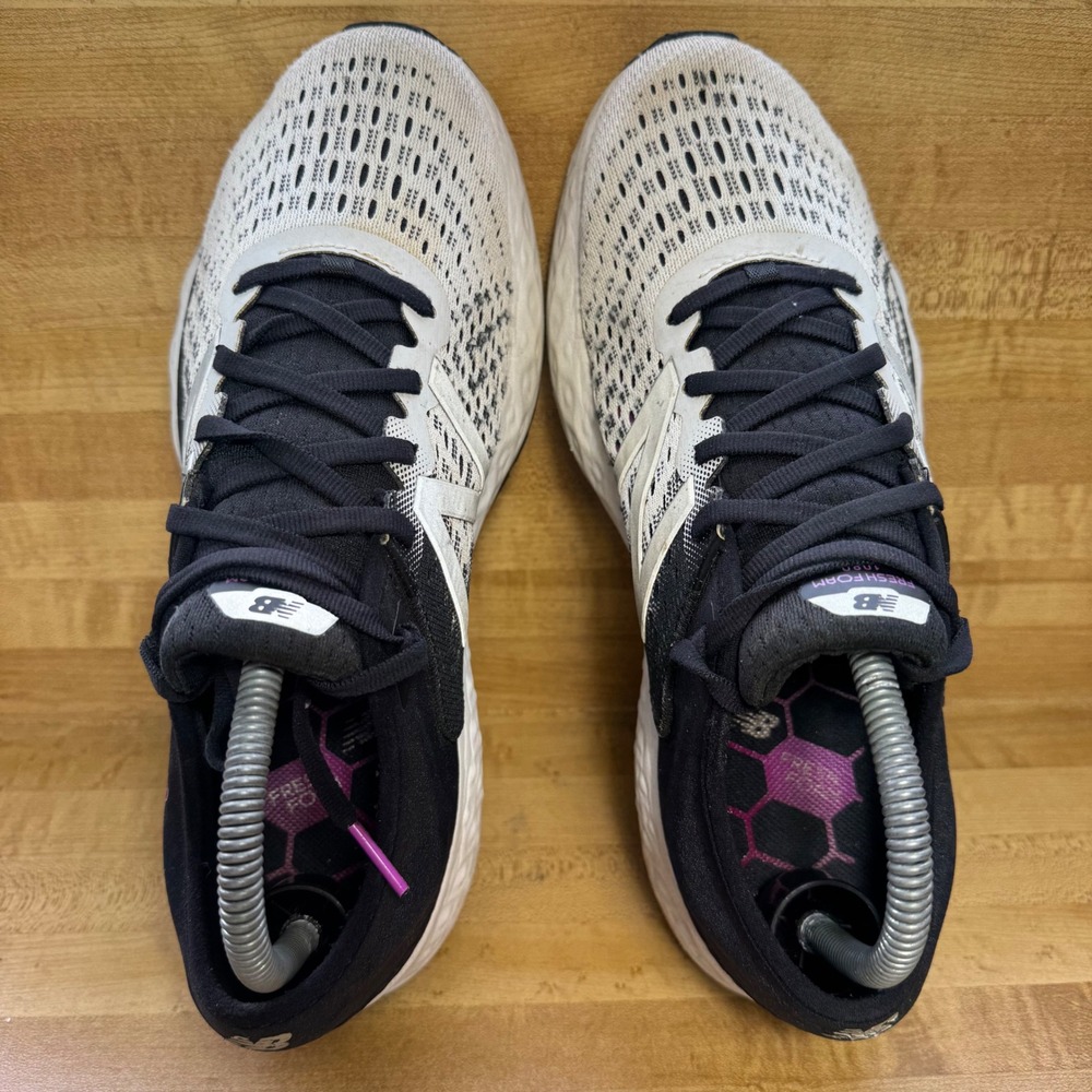 New Balance Fresh Foam 1080v9 Womens Running Shoes Black White W1080BK9 Size 10 - Picture 6 of 7